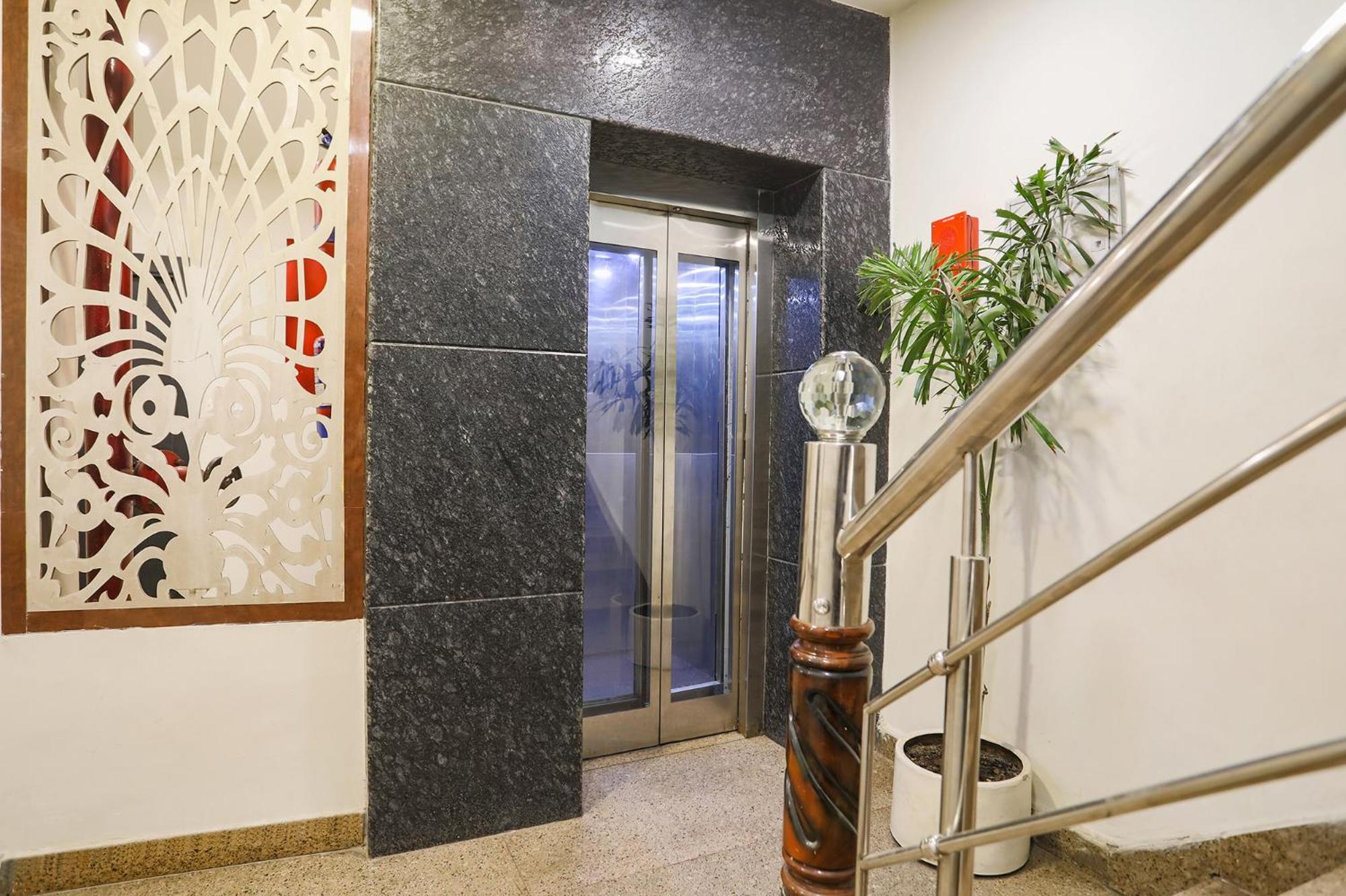 Fabhotel The Diamond Ghaziabad Εξωτερικό φωτογραφία